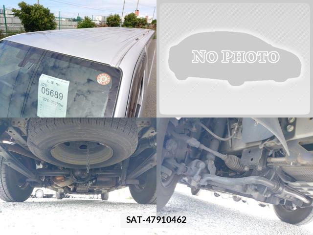 Nissan NV350 Caravan 2013-06 8055247-6