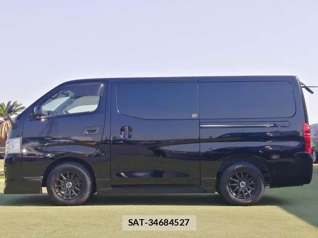 Nissan NV350 Caravan 2014-04 8056043-18