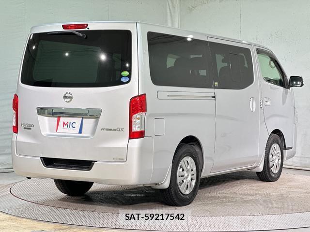 Nissan NV350 Caravan 2018-05 8056287-14