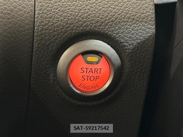 Nissan NV350 Caravan 2018-05 8056287-4