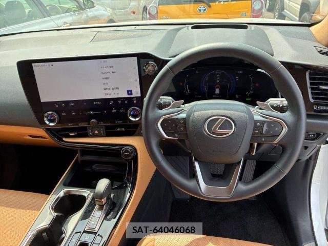 Lexus NX 2025-03 8053322-2