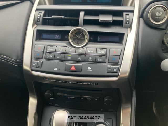 Lexus NX 2016-07 8053871-16