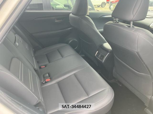 Lexus NX 2016-07 8053871-7