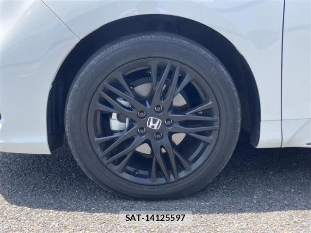 Honda ODYSSEY 2023-12 8054396-17
