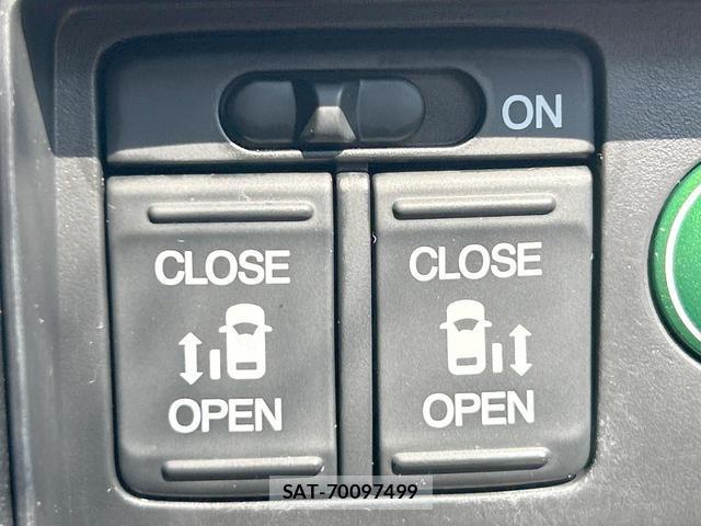 Honda ODYSSEY 2014-09 8053696-6