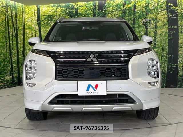 Mitsubishi OUTLANDER PHEV 2022-03 8053633-13