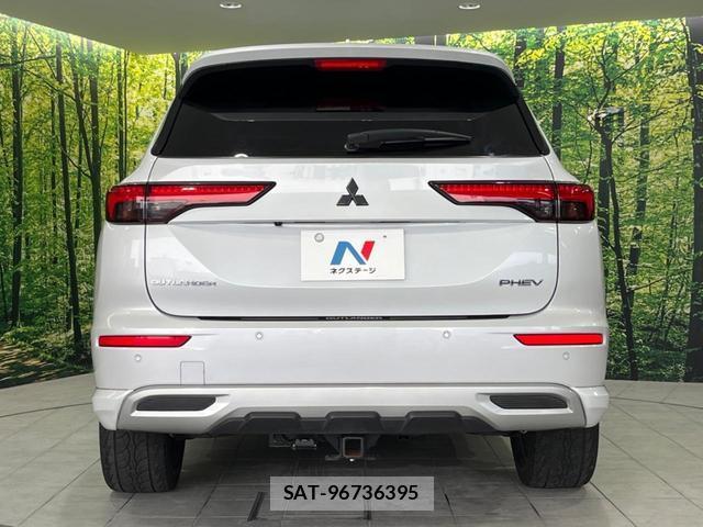 Mitsubishi OUTLANDER PHEV 2022-03 8053633-14