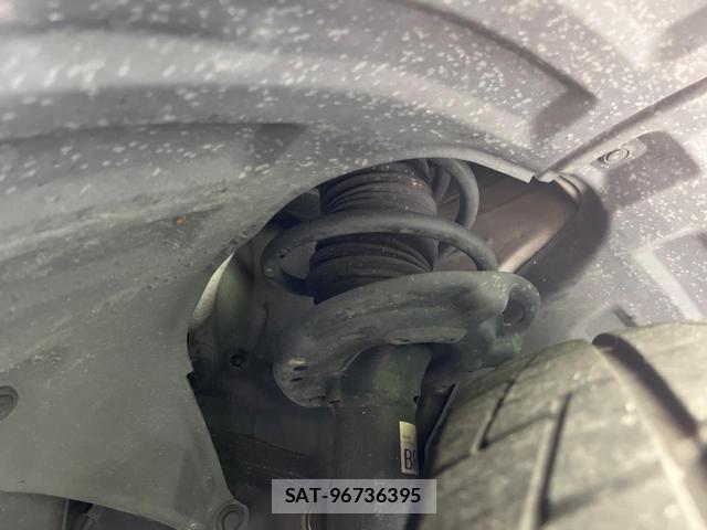 Mitsubishi OUTLANDER PHEV 2022-03 8053633-19