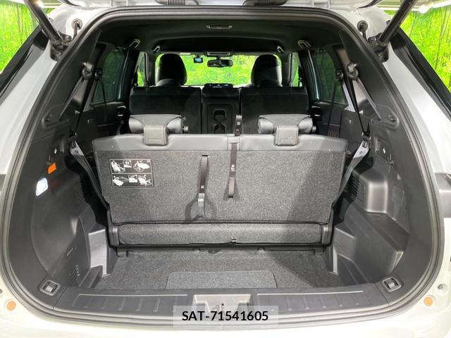Mitsubishi OUTLANDER PHEV 2022-12 8053766-10