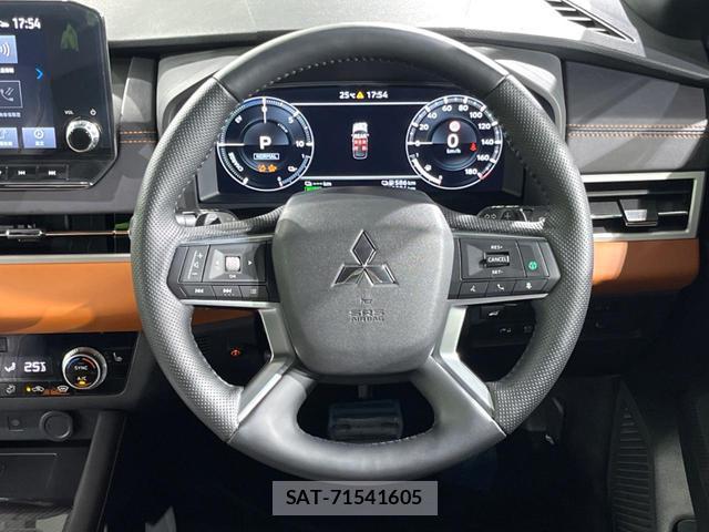 Mitsubishi OUTLANDER PHEV 2022-12 8053766-11