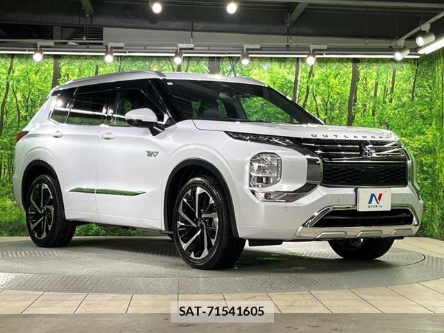 Mitsubishi OUTLANDER PHEV 2022-12 8053766-16