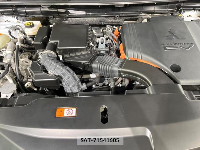 Mitsubishi OUTLANDER PHEV 2022-12 8053766-18