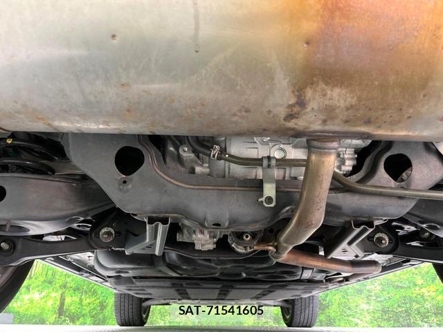 Mitsubishi OUTLANDER PHEV 2022-12 8053766-19