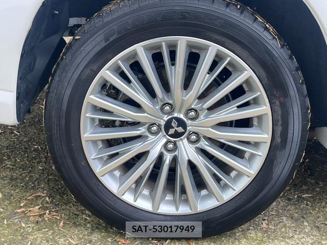 Mitsubishi OUTLANDER PHEV 2018-11 8053942-19