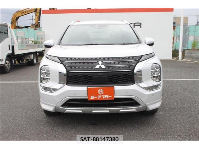 Mitsubishi OUTLANDER PHEV 2022-01 8054943-8
