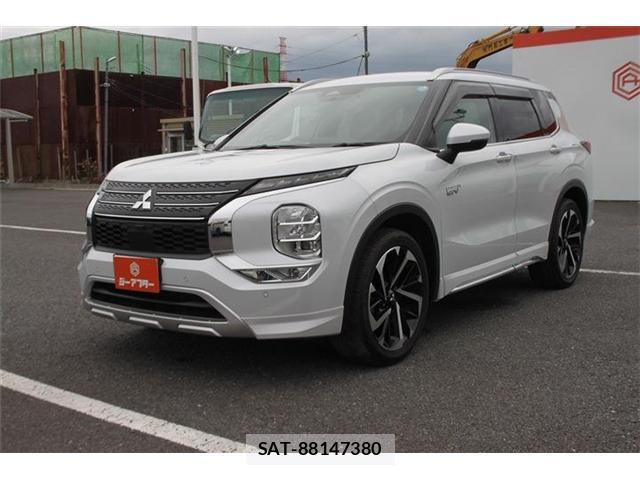 Mitsubishi OUTLANDER PHEV 2022-01 8054943-9