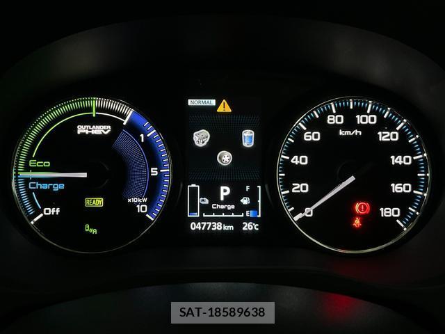Mitsubishi OUTLANDER PHEV 2021-07 8055552-11