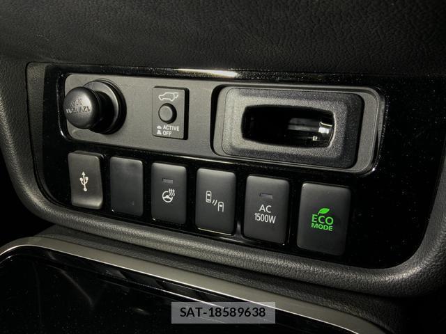 Mitsubishi OUTLANDER PHEV 2021-07 8055552-18