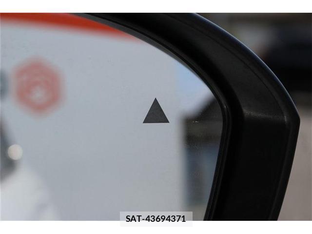 Mitsubishi OUTLANDER PHEV 2022-06 8055667-6