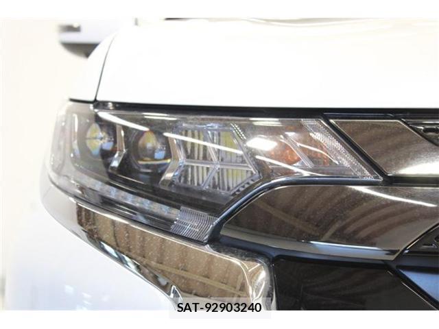 Mitsubishi OUTLANDER PHEV 2018-11 8055896-17