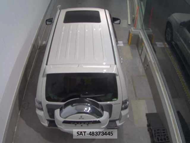 Mitsubishi PAJERO 2012-05 8055069-3