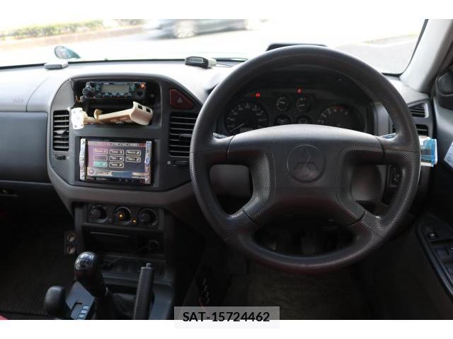 Mitsubishi PAJERO 2005-06 8055859-2