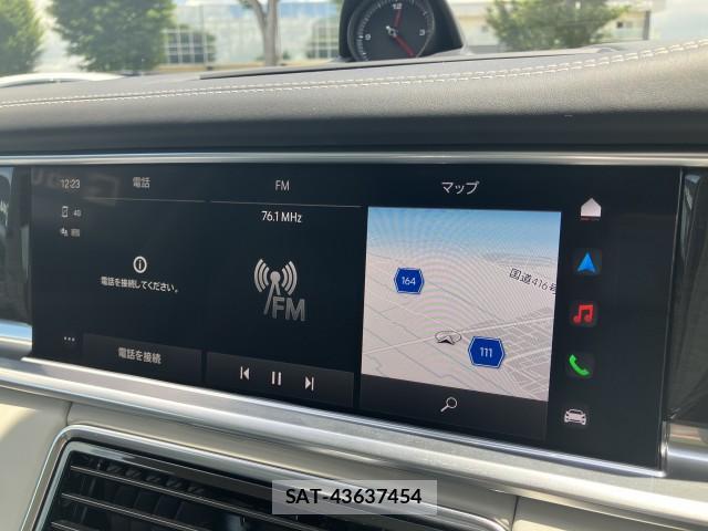 Porsche PANAMERA 2022-06 8054563-4