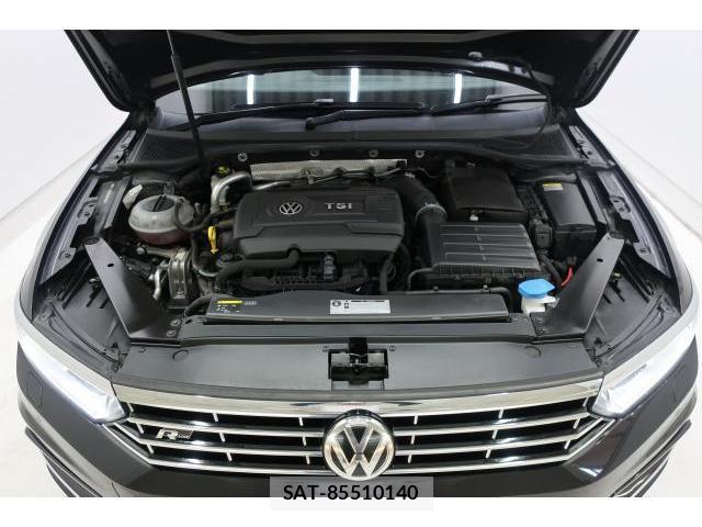 VolksWagen PASSAT VARIANT 2017-03 8053223-15