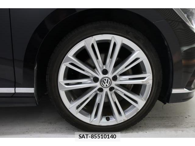 VolksWagen PASSAT VARIANT 2017-03 8053223-16