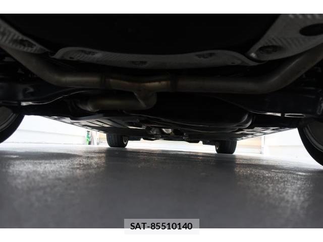 VolksWagen PASSAT VARIANT 2017-03 8053223-18