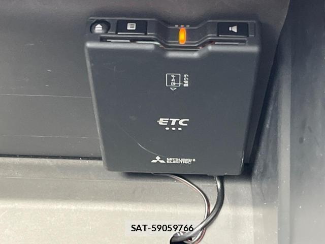 Toyota PASSO 2018-10 8053502-5