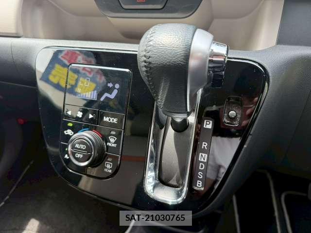Toyota PASSO 2021-01 8055958-9