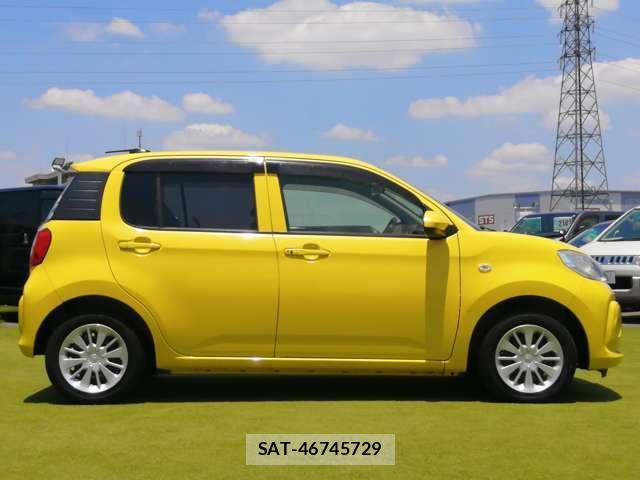 Toyota PASSO 2016-07 8056042-16