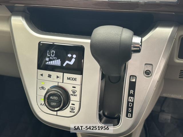 Toyota PIXIS JOY 2017-06 8053300-19