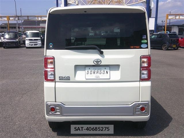 Toyota Pixis Mega 2016-01 8054247-6