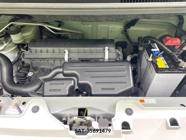 Toyota Pixis Mega 2019-12 8055482-17