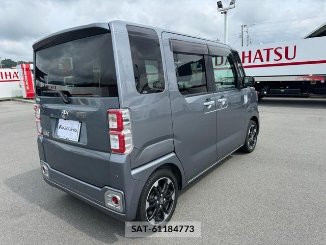 Toyota Pixis Mega 2020-07 8055605-13
