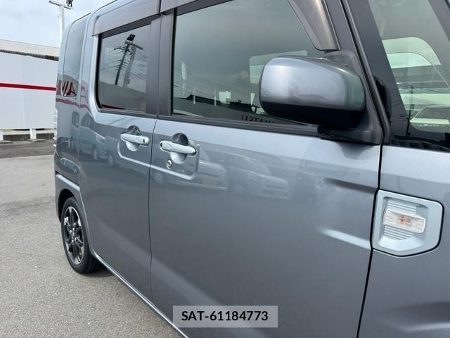 Toyota Pixis Mega 2020-07 8055605-9