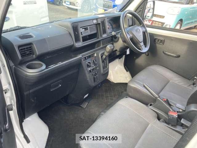 Toyota PIXIS VAN 2020-06 8053664-11