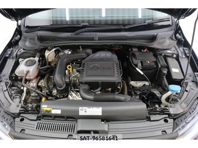 VolksWagen POLO 2018-12 8053227-15