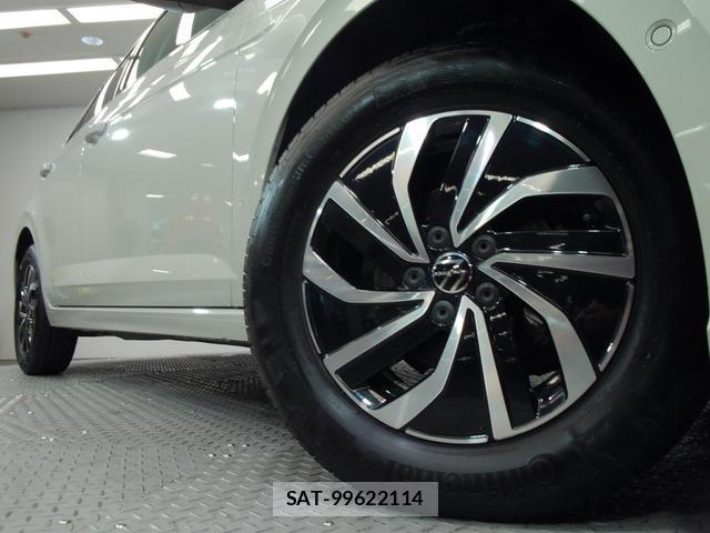 VolksWagen POLO 2022-09 8053541-15