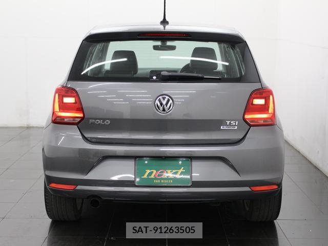 VolksWagen POLO 2017-11 8054503-3