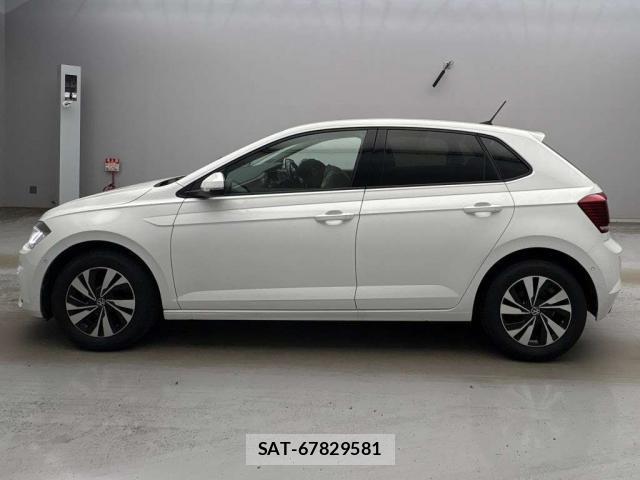 VolksWagen POLO 2021-09 8055070-11