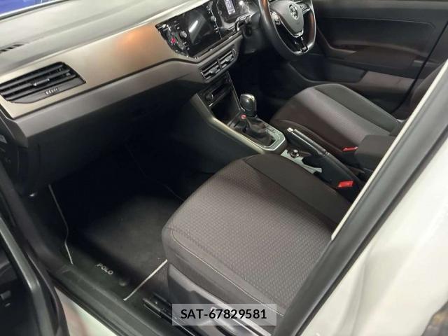 VolksWagen POLO 2021-09 8055070-5