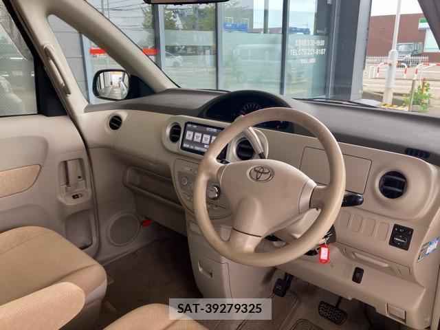 Toyota PORTE 2011-07 8055866-15