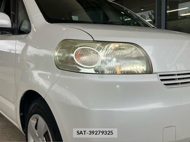 Toyota PORTE 2011-07 8055866-17