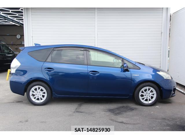 Toyota PRIUS ALPHA 2012-05 8053263-3
