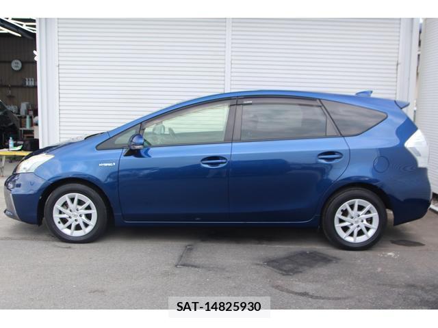Toyota PRIUS ALPHA 2012-05 8053263-4