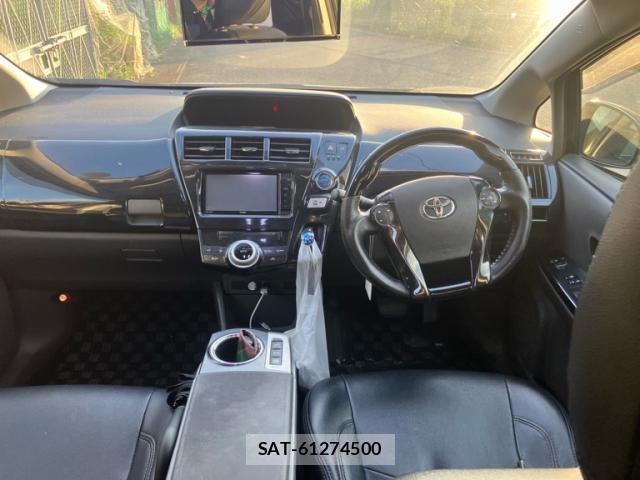 Toyota PRIUS ALPHA 2014-05 8053898-10
