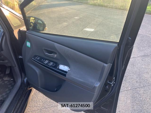 Toyota PRIUS ALPHA 2014-05 8053898-11